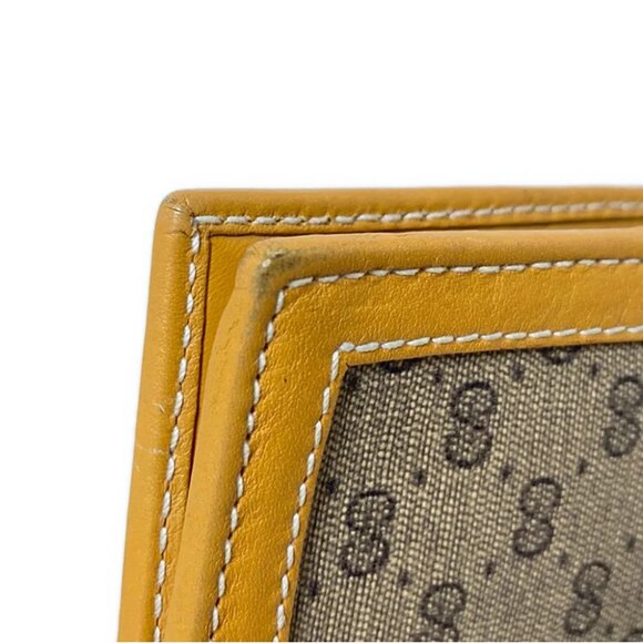 Auth GUCCI Old Gucci, Micro GG - Brown Light Brown PVC Leather Bifold Wallet - Picture 8 of 9